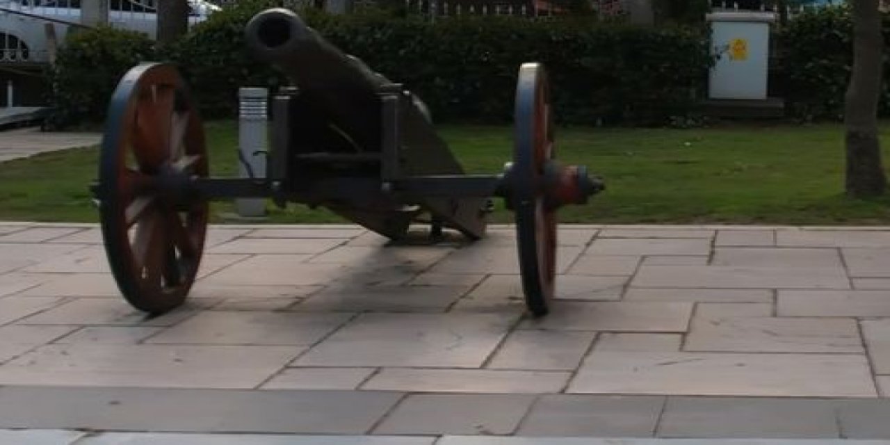 Ramazan Topu Yüzünde Patladı!