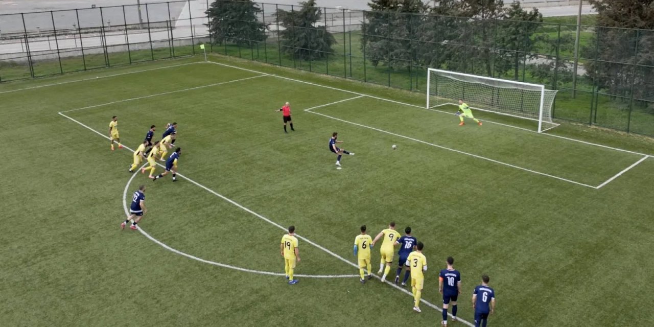 Maç Tatil Edilmişti: Tek Penaltı İçin 226 Kilometre Yol Gittiler