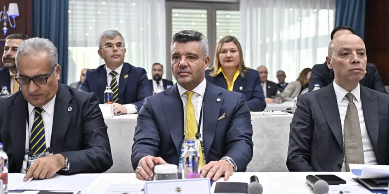 Fenerbahçe'den Prim İddialarına İlişkin Resmi Açıklama: Yollarımız Ayrılmıştır