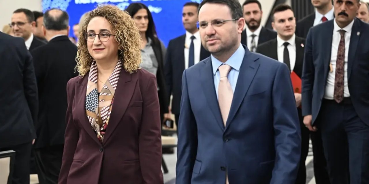 Adalet Bakanı Akın Gürlek'ten Oyunculuk Yapmış! İşte Oynadığı Dizi