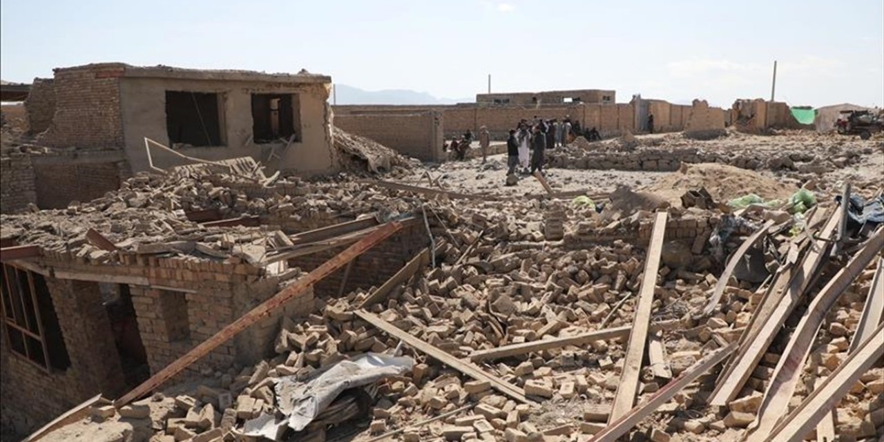 Afganistan Pakistan'ın Ateşkesi İhlal Ettiği İddiasında Bulunurken Pakistan İddiayı Reddetti