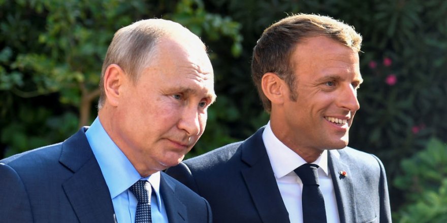 Kremlin: Putin Macron’a Soçi’deki Rus-Türk görüşmeleri hakkında bilgi verdi
