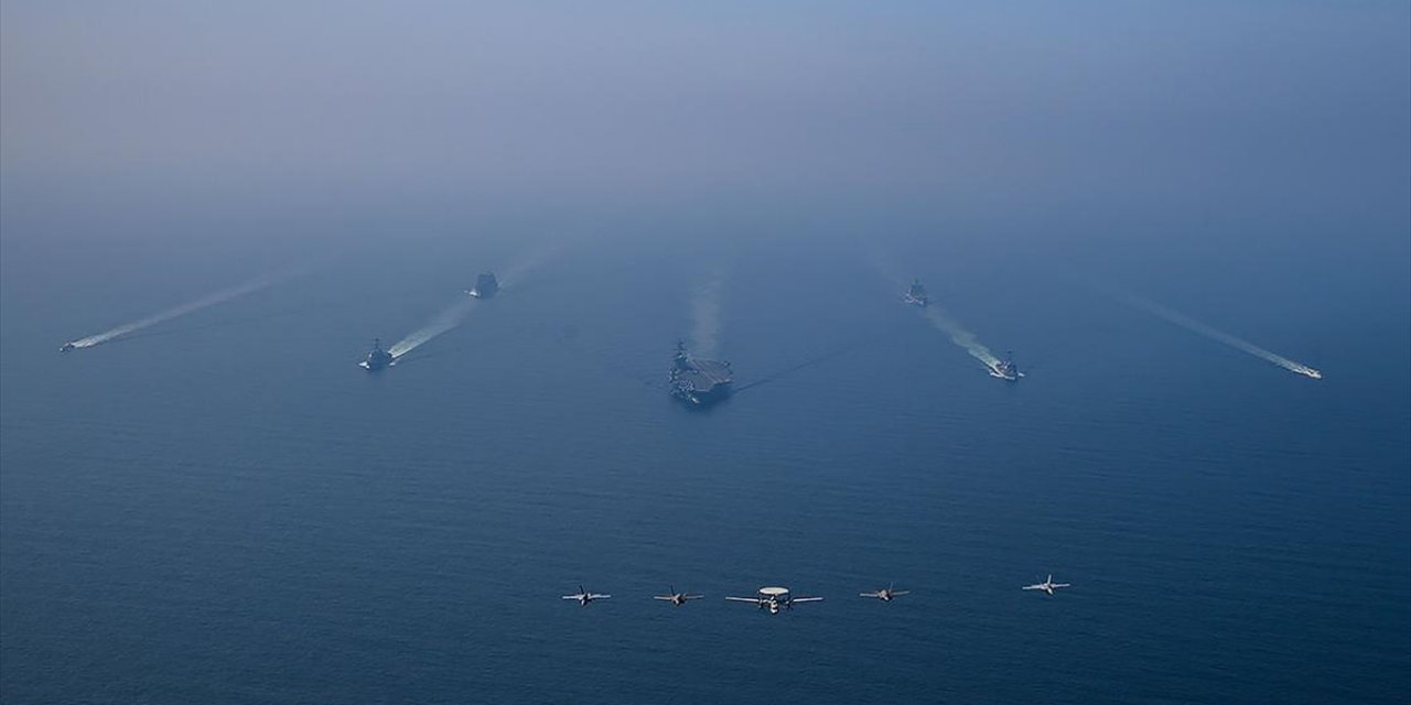 ABD'nin Orta Doğu'ya Üç Savaş Gemisi Ve Yaklaşık 2 Bin 500 Asker Daha Konuşlandıracağı İddia Edildi