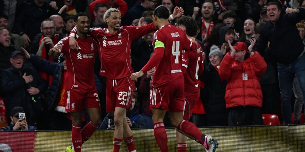 Liverpool'un Maçı Trafik Kazası Nedeniyle Geç Başladı.