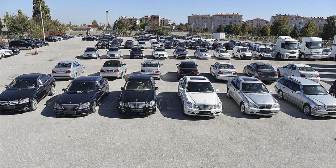 Gümrüklerdeki Tasfiyelik Eşyaların E-ihaleyle Satışından 5 Yılda 13,5 Milyar Lira Gelir Sağlandı