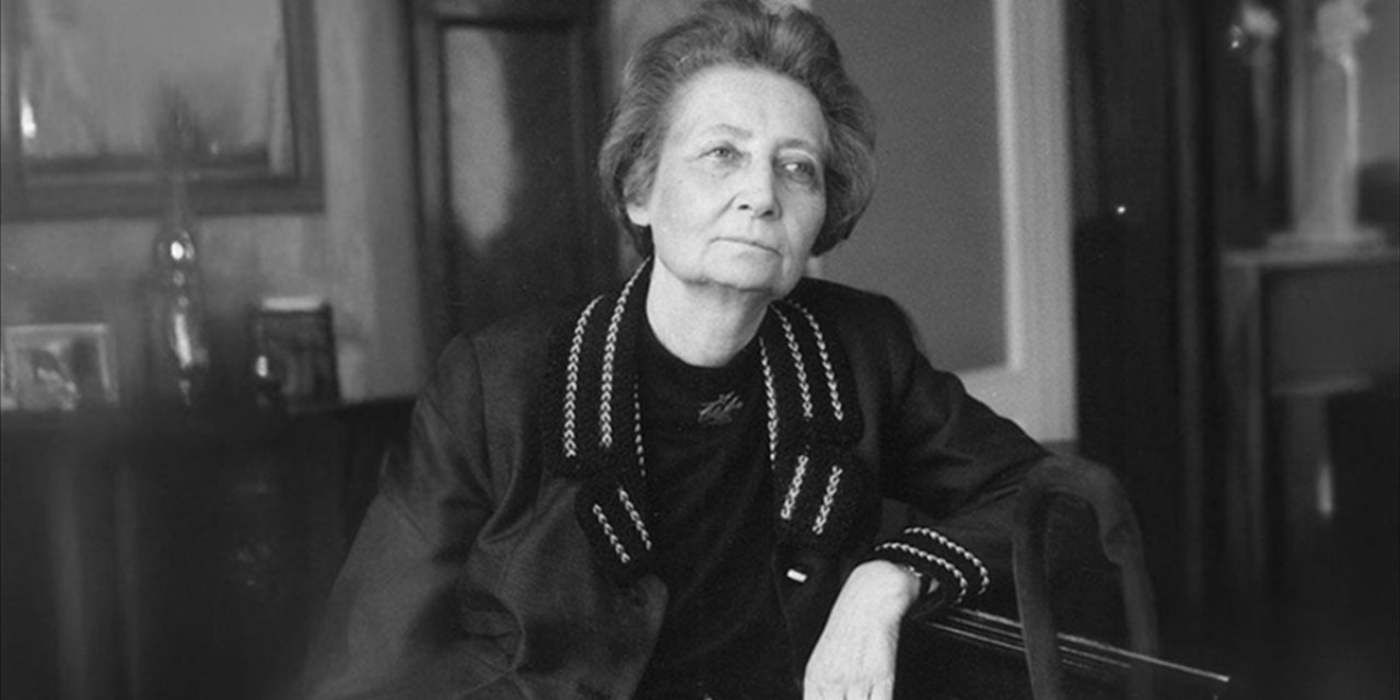 Türk Kültür Ve Düşünce Dünyasında İz Bırakan Usta Kalem: Samiha Ayverdi