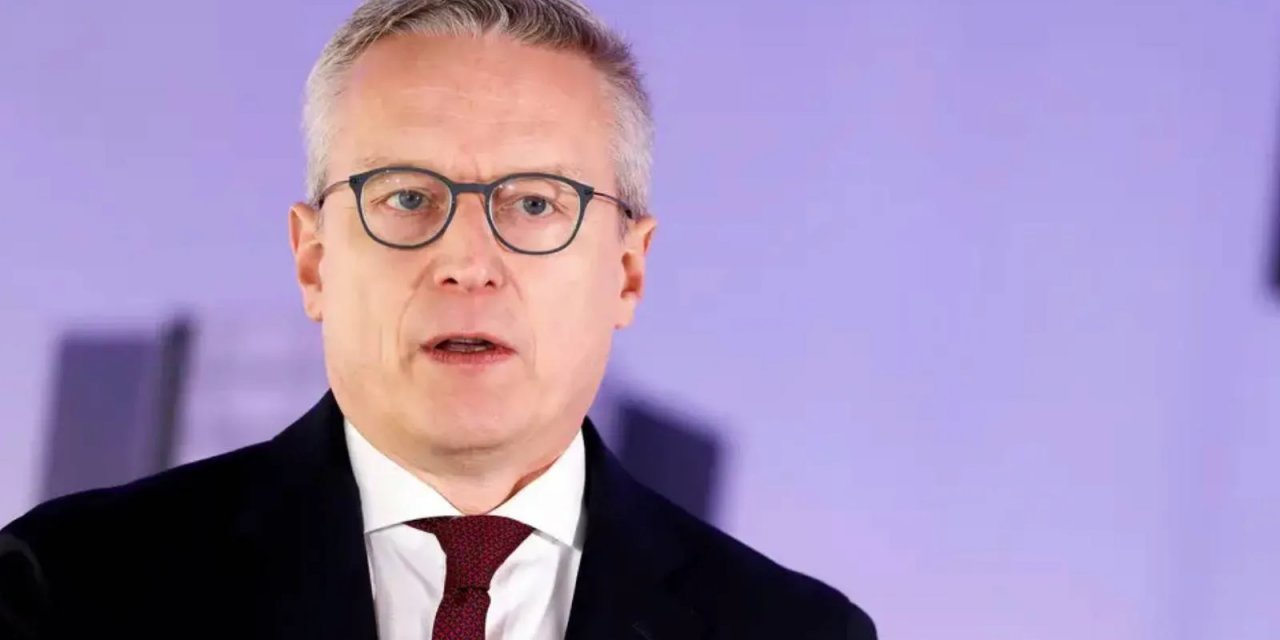 Yapay Zeka: Alman Bakan'dan Kitlesel İşsizlik Uyarısı