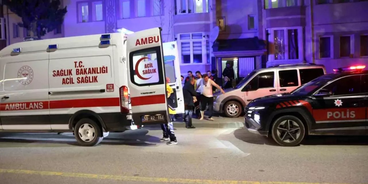 Eşini Öldürüp İntihar Etti