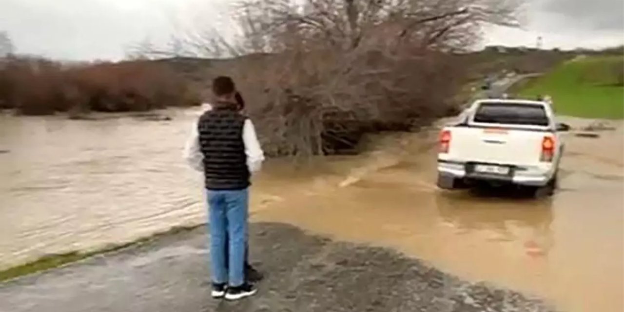 Lice'de Şiddetli Yağış Hayatı Durdurdu