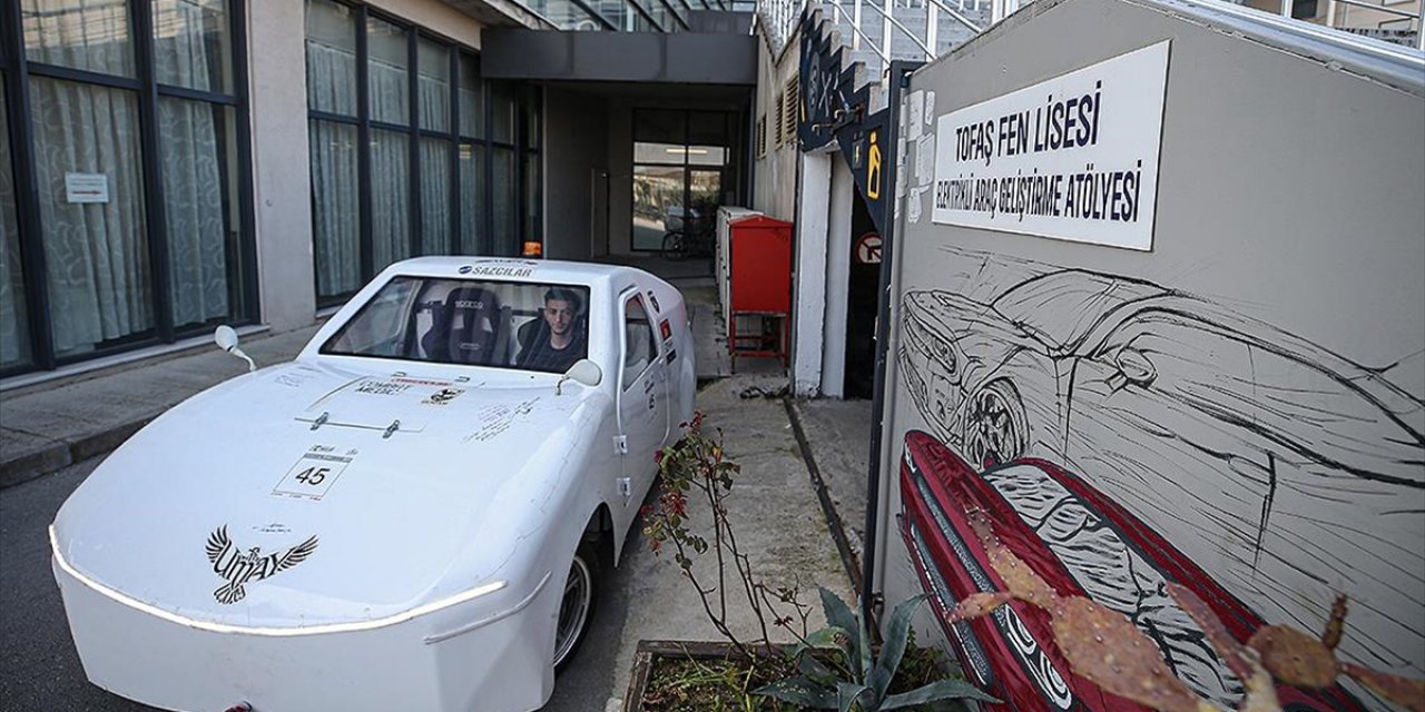 Liseliler Geliştirdikleri Elektrikli Araçla Teknofest'te Bu Kez Zirveyi Hedefliyor