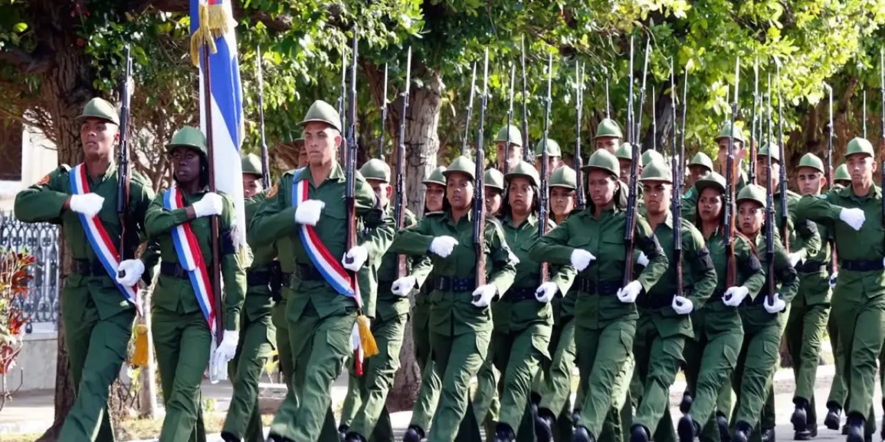 Küba: ABD Saldırısına Karşı Askeri Hazırlık Yapıyoruz