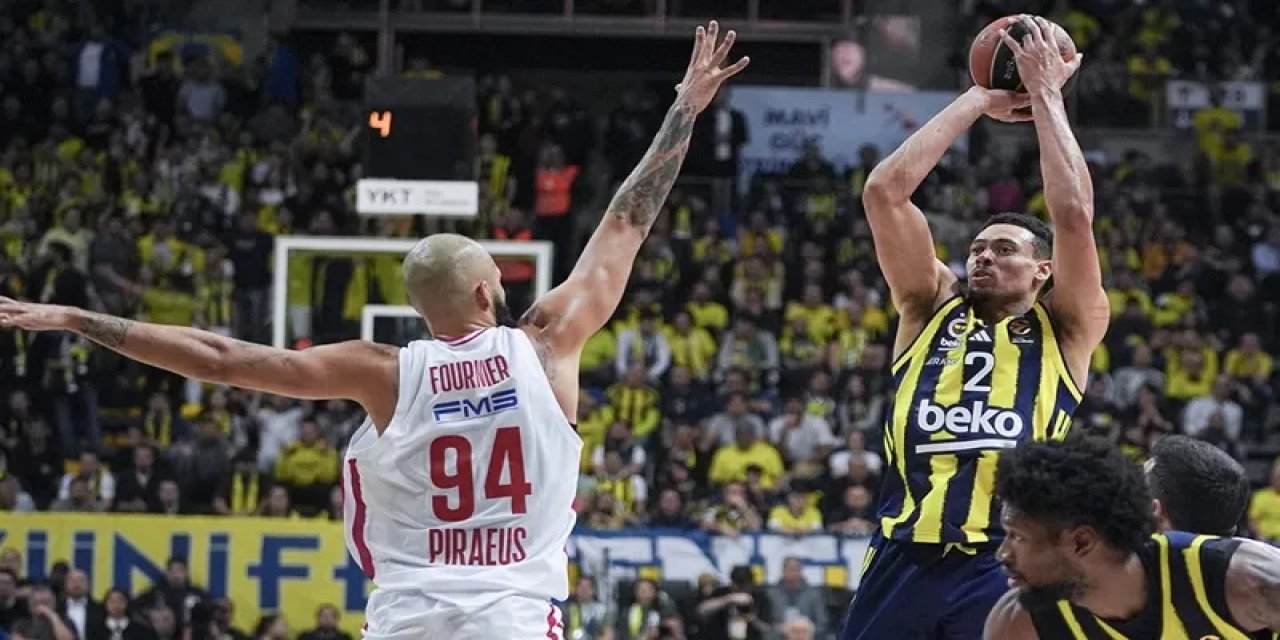 Maç Güvenlik Nedeniyle Sırbistan'da Oynanacak: Fenerbahçe Beko'nun Rakibi Maccabi Rapyd