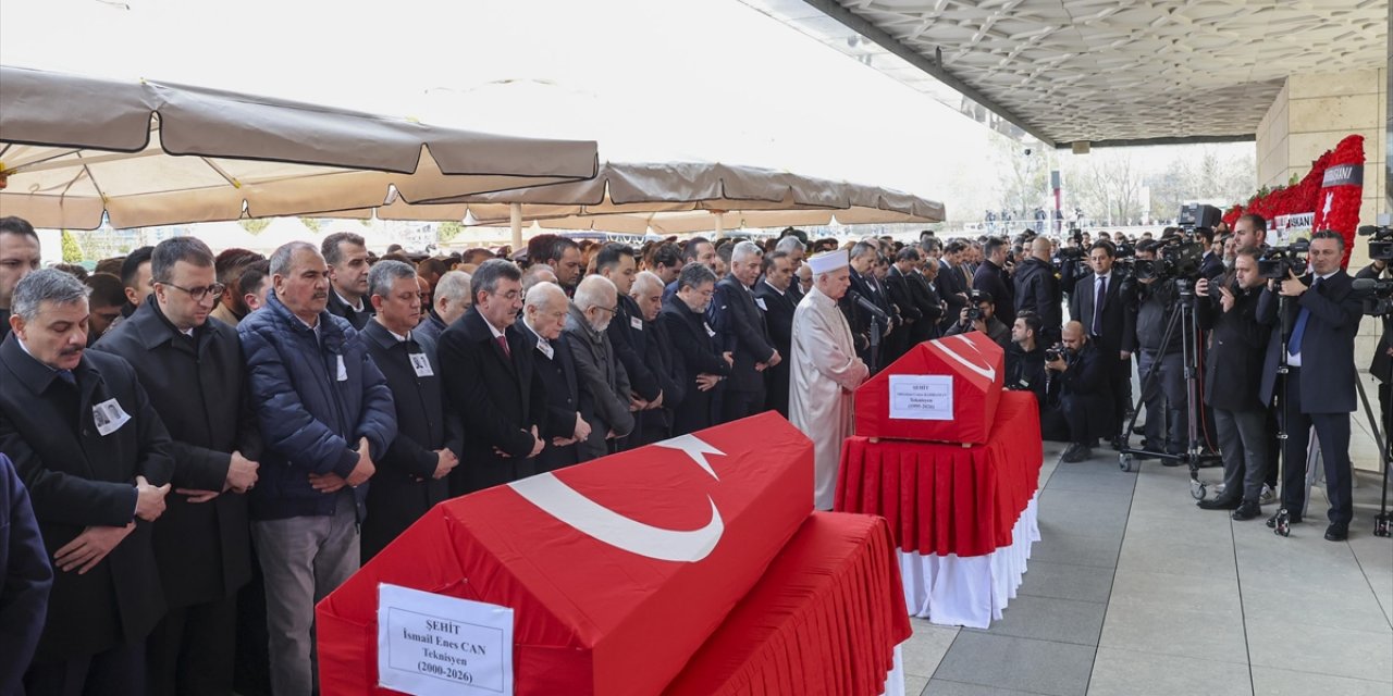 Katar'da Helikopterin Düşmesi Sonucu Şehit Olan Aselsan Teknisyenleri Son Yolculuklarına Uğurlandı