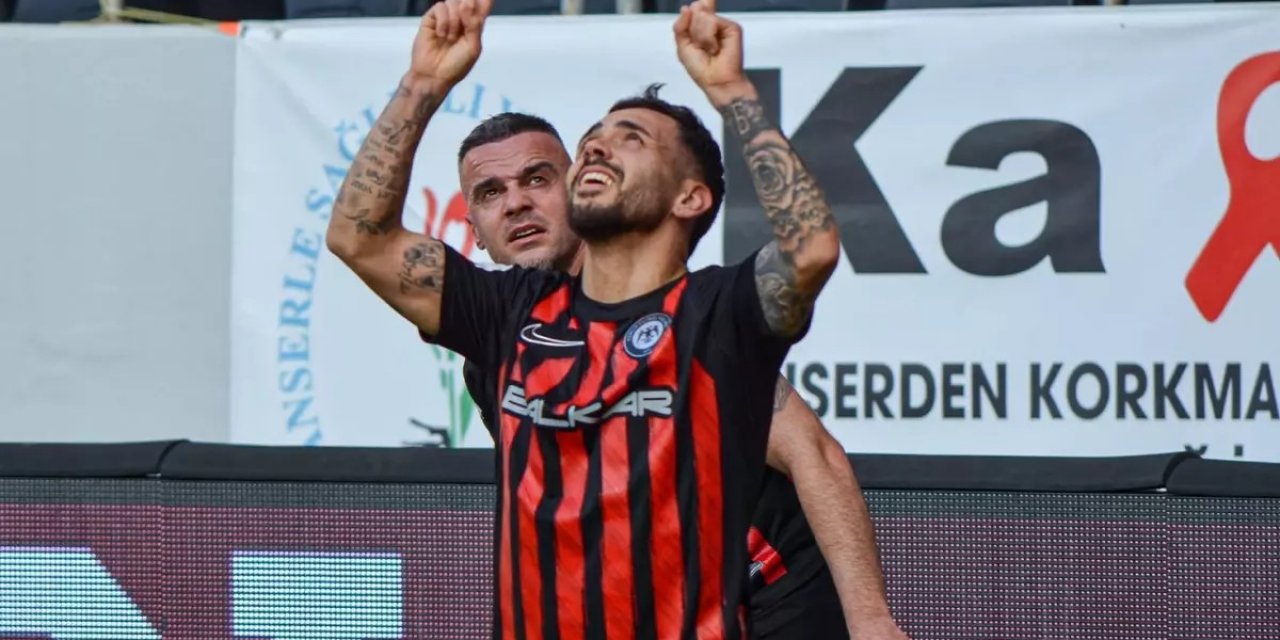 7 Maç 7 Galibiyet! Adım Adım Değil, Koşarak Süper Lig'e Geliyorlar