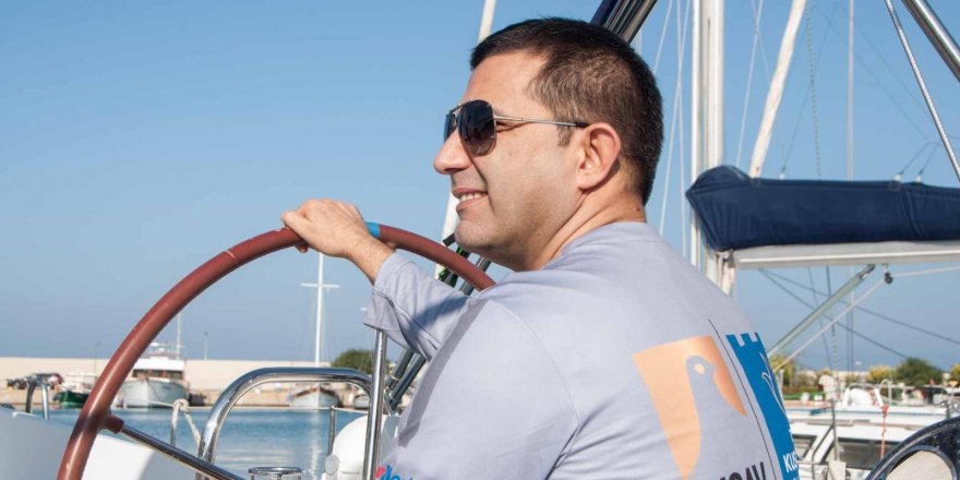 KUŞADASI BELEDİYE BAŞKANI ÖMER GÜNEL CUMHURİYET İÇİN YELKEN AÇTI