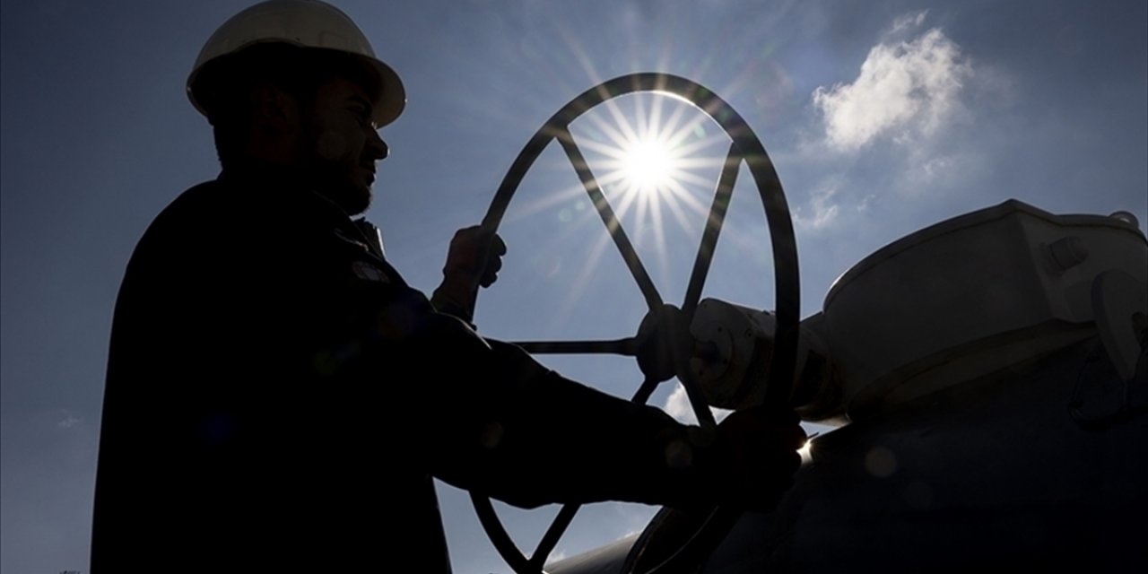 Hürmüz Boğazı'ndaki Blokaj Enerji Krizini Avrupa'nın Merkezine Taşıdı