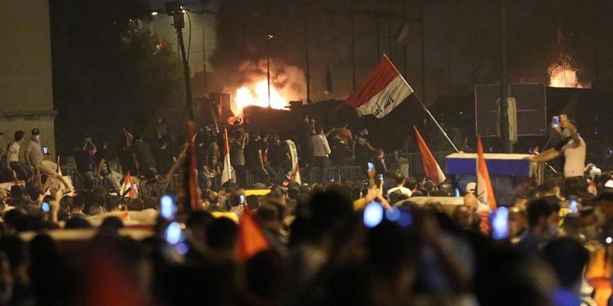 Bağdat'ta Tahrir Göstericilerine Müdahale Sürüyor