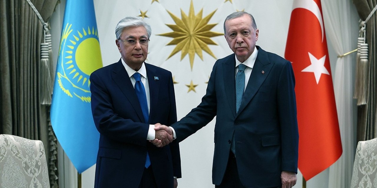 Cumhurbaşkanı Erdoğan, Kazakistan Cumhurbaşkanı Tokayev İle Telefonda Görüştü