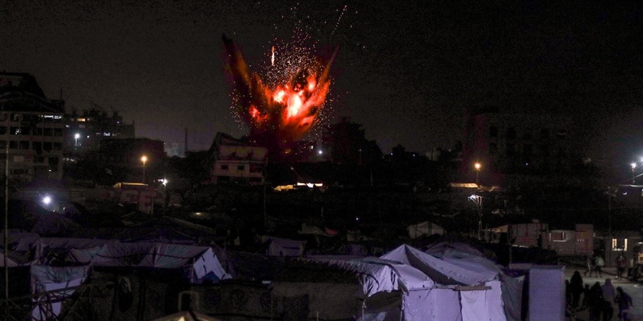 İsrail'in Ateşkesi İhlal Ederek Gazze'ye Düzenlediği Saldırılarda Bir Çocuk Hayatını Kaybetti