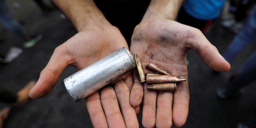 Protestolarda 3 gün içinde ölenlerin sayısı 74'e yükseldi