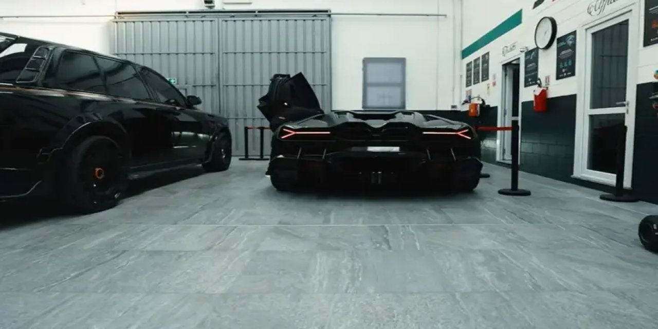 Milli Yıldızımızın Lüks Garajına Bakın