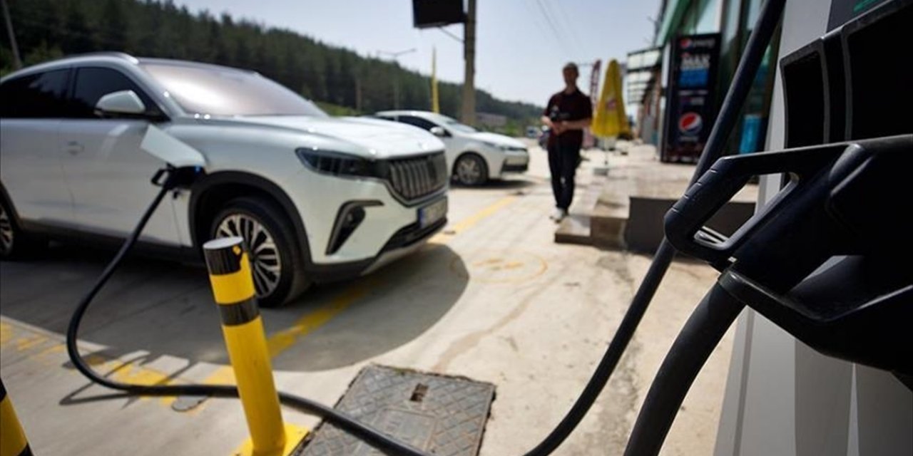 Türkiye Yollarındaki Elektrikli Otomobil Sayısı 400 Bine Yaklaştı