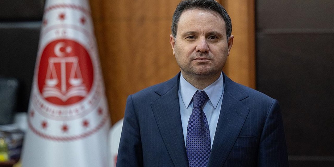 Bakan Gürlek: E-Avukat Uygulamasıyla Hükümlü ve Tutuklular Avukatlarıyla Görüntülü Görüşebilecek