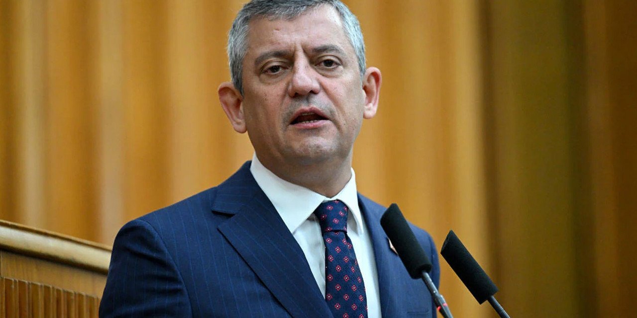 CHP Lideri'ne Kaçış Planı İddiası! Ekrem İmamoğlu Özgür Özel'e ABD'de Ev Aldı