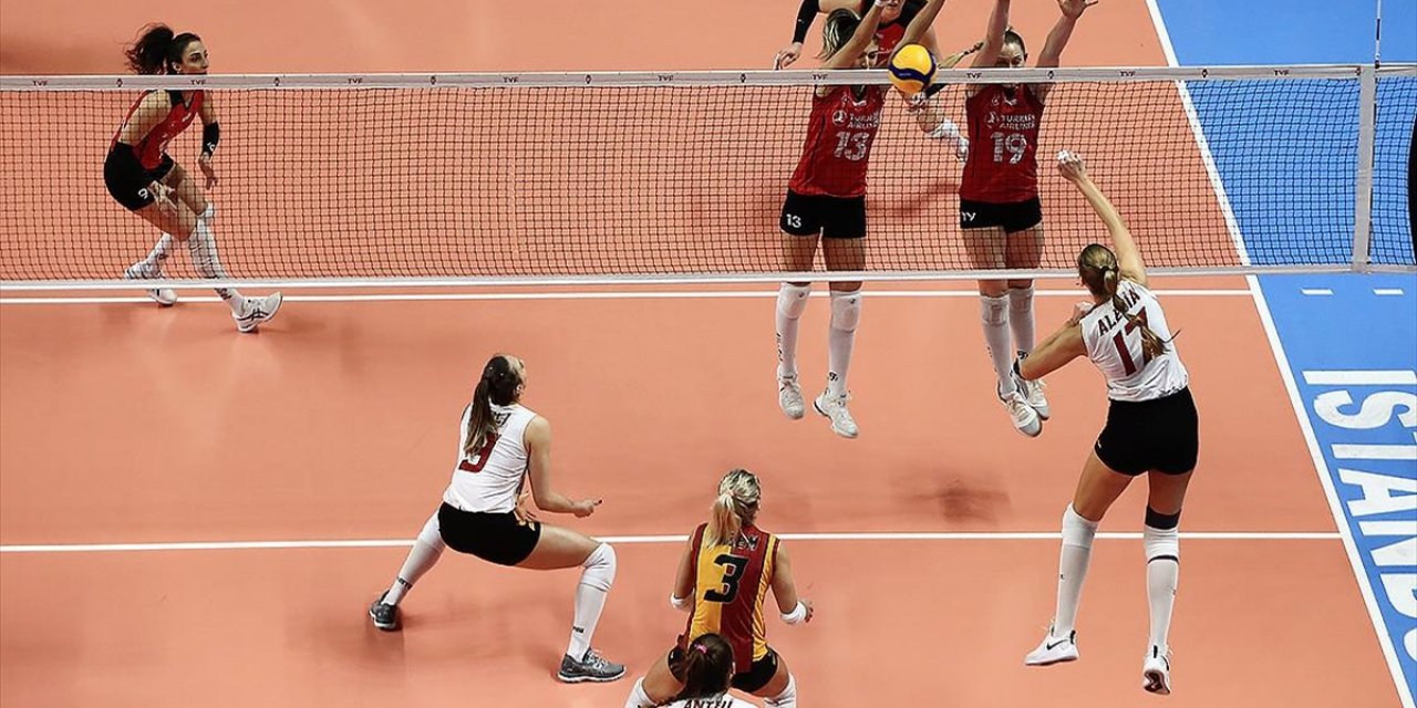 Voleybol Sultanlar Ligi'nde Play-Off Maçları Başlıyor