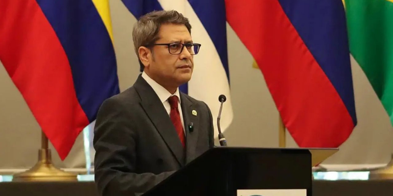 Ali Şahin Parlatino'ya Hitap Etti: Dünya Güçlünün Adeta Bir Kraliyet Ormanı