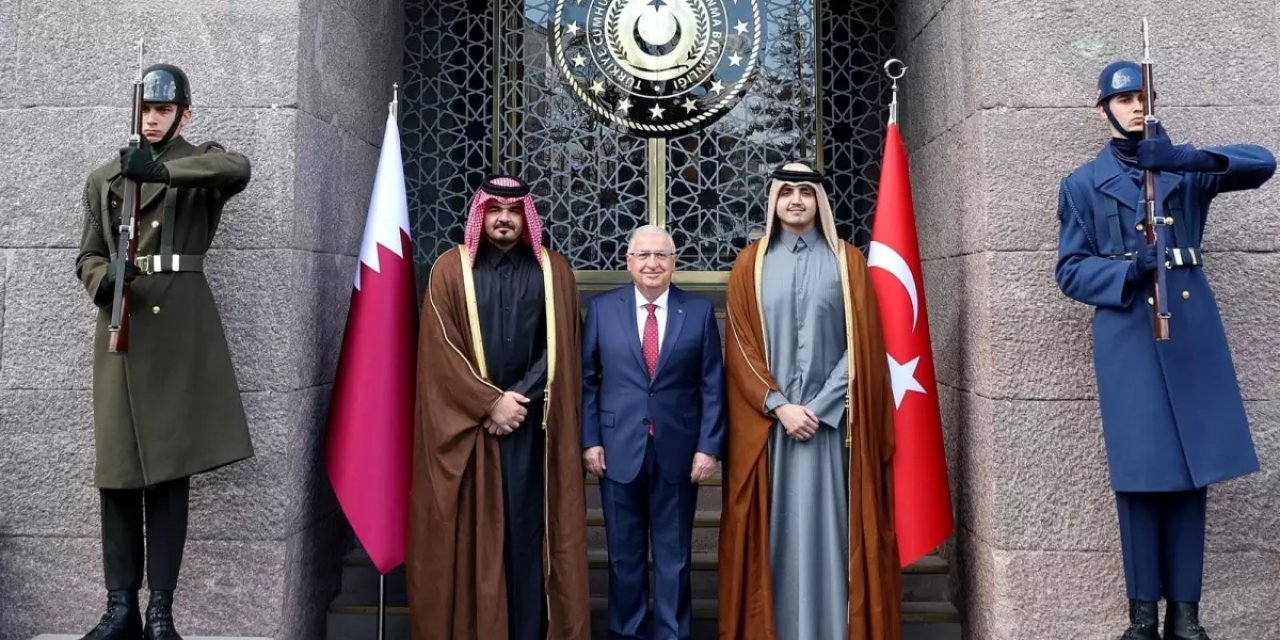 Milli Savunma Bakanı Yaşar Güler, Katar Emiri'nin Kardeşlerini Kabul Etti