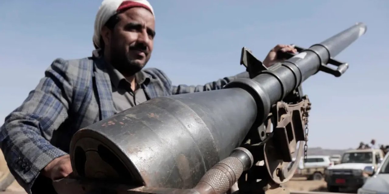 Husiler: ABD ve İsrail'e Karşı Askeri Müdahale Tehdidi