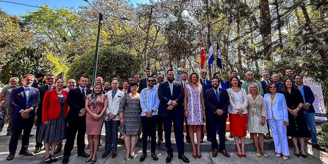 El Salvador'da Türkiye Parkı Açıldı