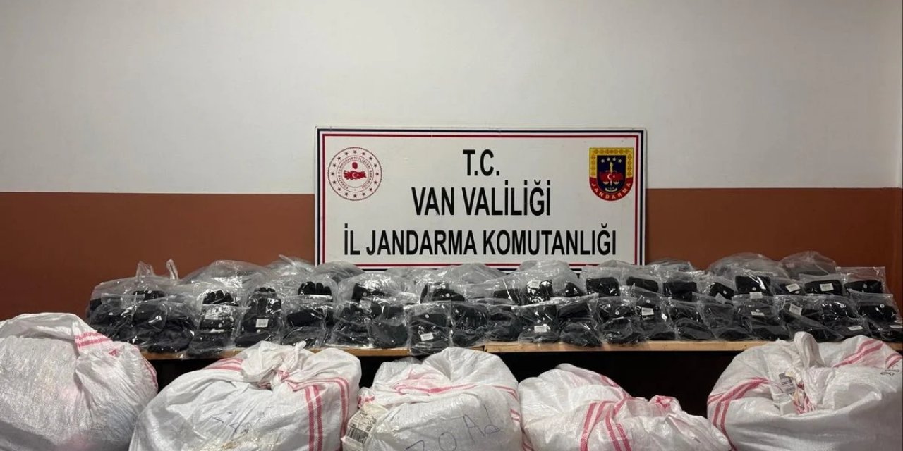 Van'da 5 Milyon 800 Bin Tl'lik Gümrük Kaçağı Eşya Ele Geçirildi