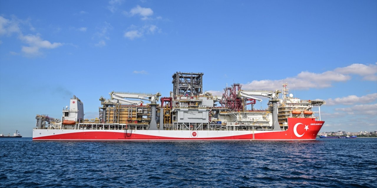 Türkiye Nisanda Karadeniz ve Somali'de Hidrokarbon Arama ve Sondaj Çalışmalarını Hızlandıracak