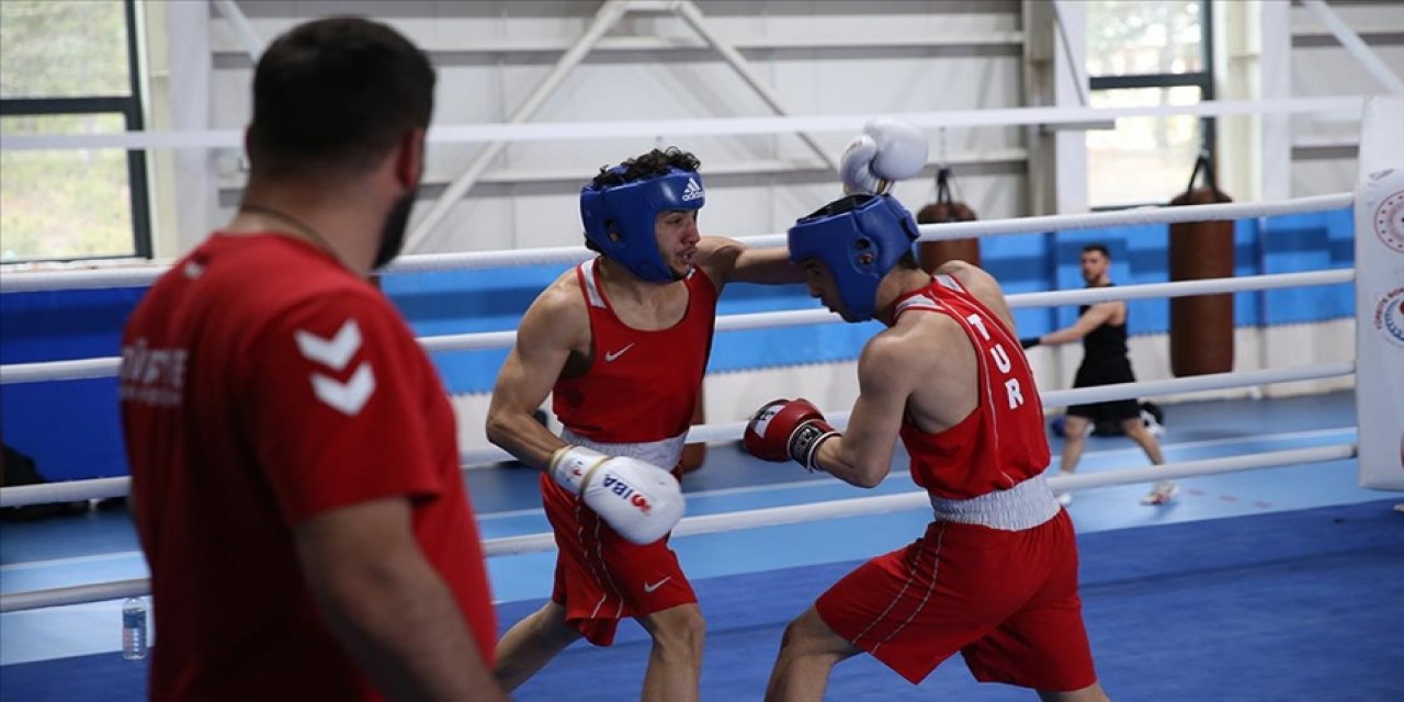 Milli Boksörler 6 Yıllık Aranın Ardından Ahmet Cömert Boks Turnuvası'nda Ter Dökecek