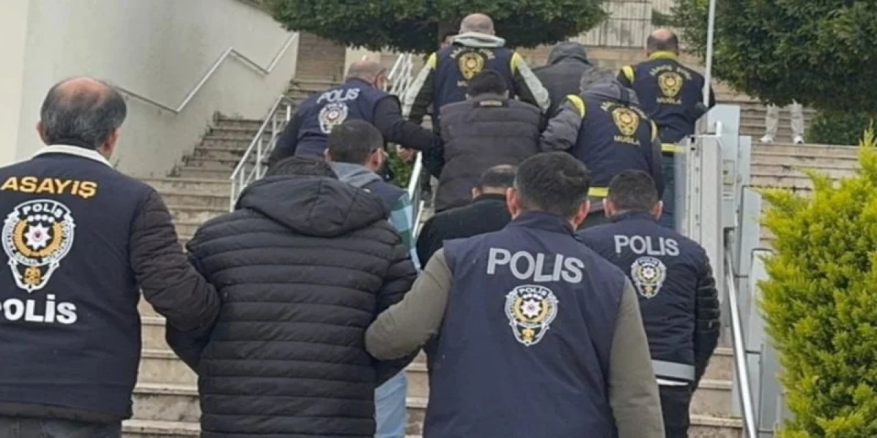 Muğla'da Turistleri Dolandıran Şüpheliler Tutuklandı