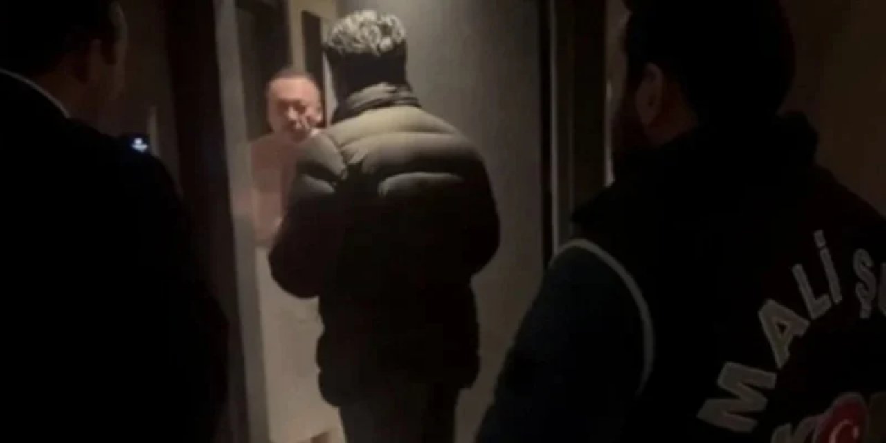 Özkan Yalım İle Sevgilisinin Yazışmaları: Aşkım İşe Gitmeme Gerek Var Mı