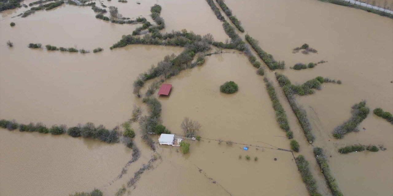 Muğla'da Sağanak Sonrası Su Altında Kalan Tarım Arazileri Havadan Görüntülendi