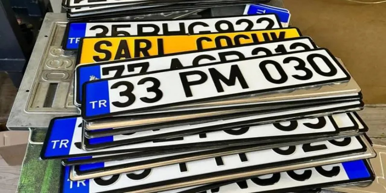 Kuyruklar Oluştu; APP Plakalar İçin Tanınan Rehberlik Süresi Bitiyor