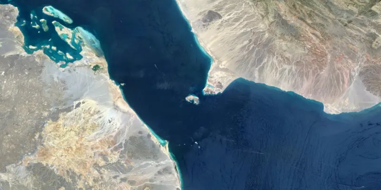 Babülmendep Boğazı: İran'ın Kapatmakla Tehdit Ettiği İkinci Kritik Ticaret Rotası