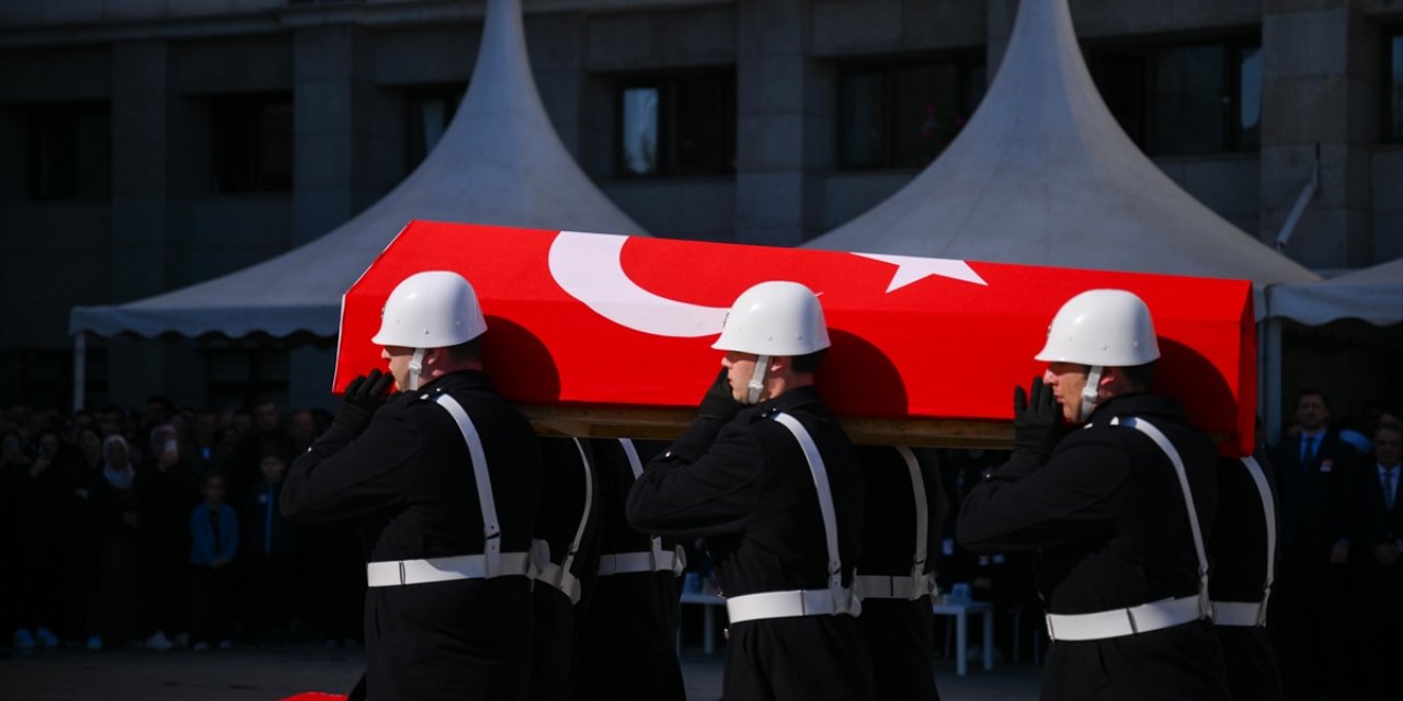 İstanbul'da Trafik Kazasında Şehit Olan Polis Mustafa Aydın İçin Tören Düzenlendi