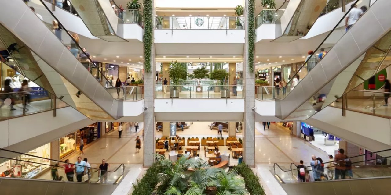 Ankara'daki Ünlü AVM'ye Yaş Sınırı Getirildi