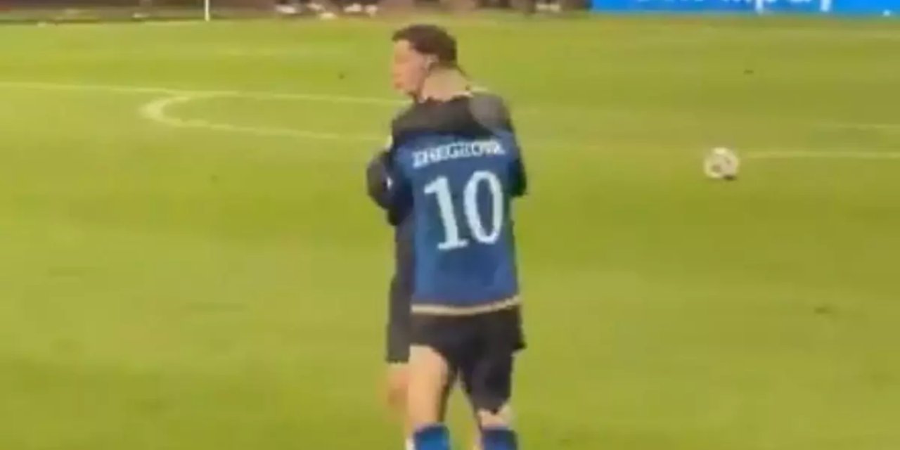 Tarihi Maçtan Sonra Viral Olan Görüntü