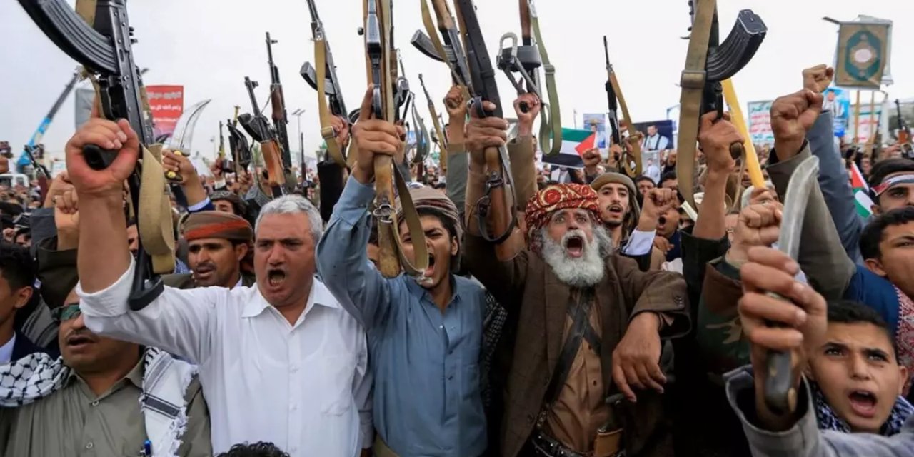 Husilerden Tarihi Rest: Körfez Ülkeleri Savaşa Katılırsa, Babülmendep Boğazı'nı Kapatırız