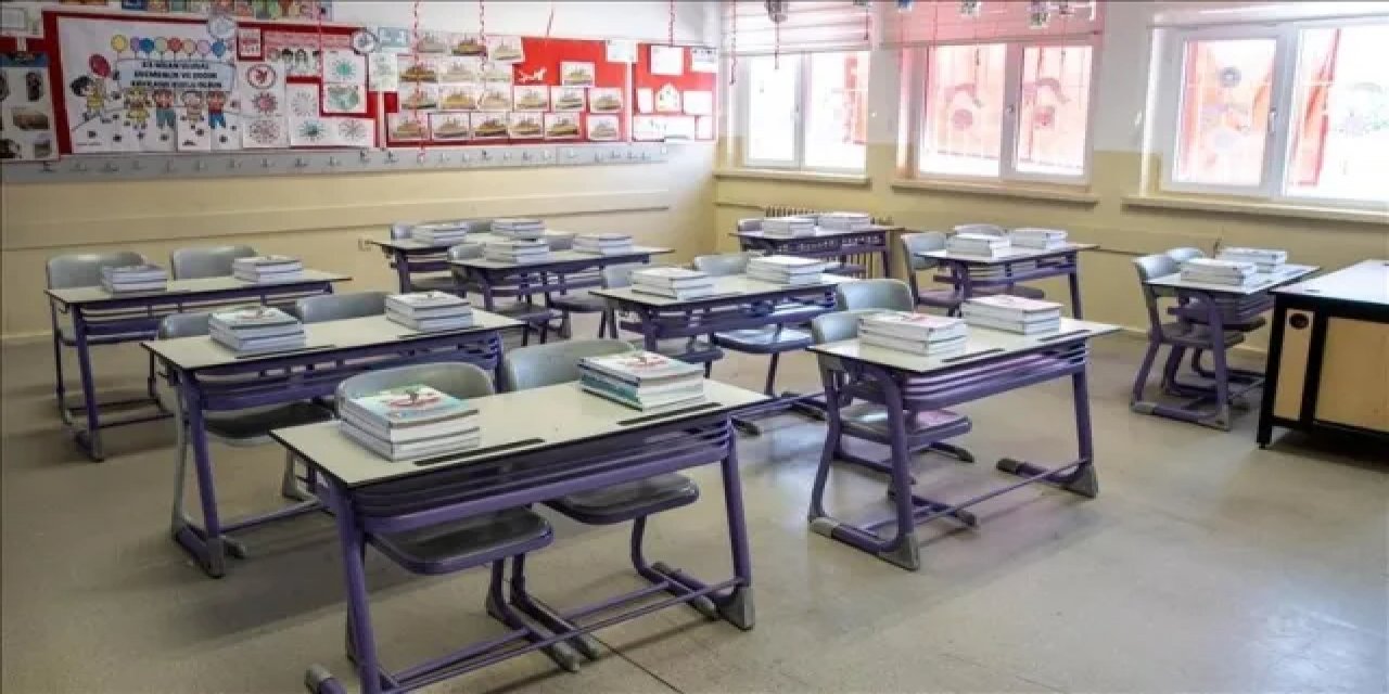 Okul Sporları Futbol Gençler Grup Müsabakaları Sona Erdi