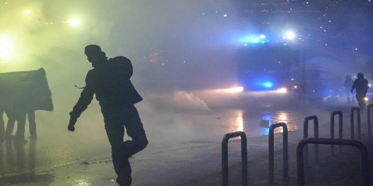 Roma Yakınlarında Patlama: Bomba Hazırladıkları Öne Sürülen İki Protestocu Kendini Havaya Uçurdu