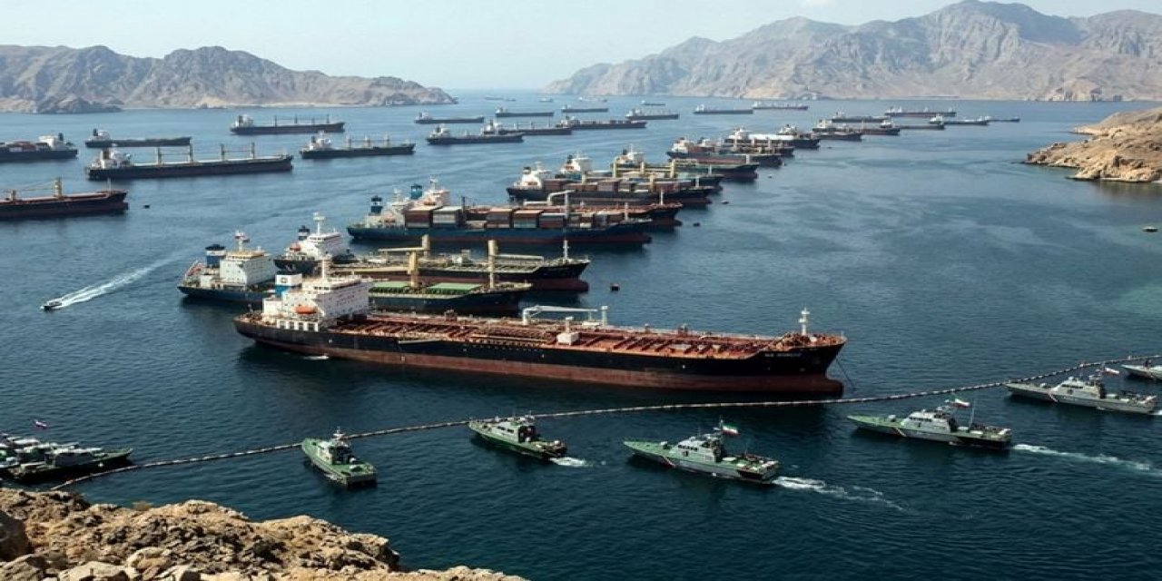 Hürmüz Boğazı'nı Yeniden Açmak İçin "Her Türlü Önlemin Alınacağı" Bildirildi