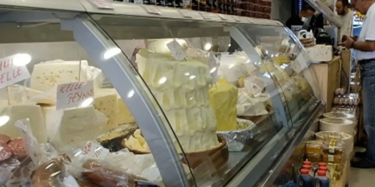 Türkiye'nin En Ünlü Peynir Markası Bakanlığın Hile Listesinde! Gören "İnanamıyorum" Diyor