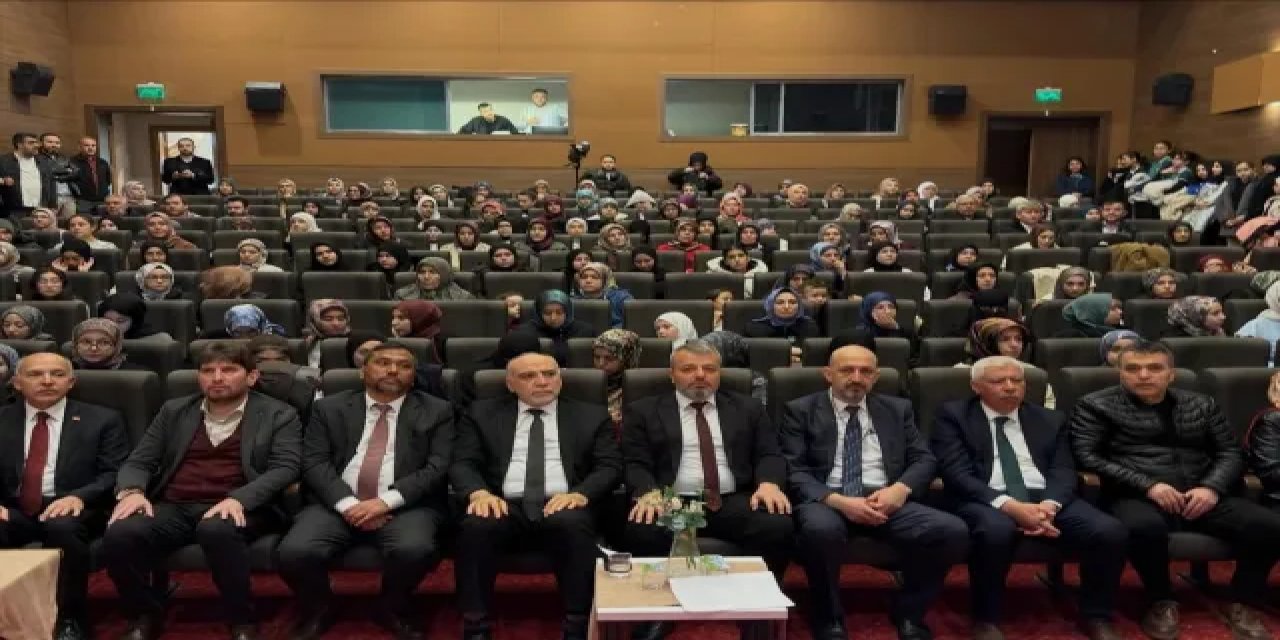 Kırşehir'de 5. Bölge Genç Nida Hafızlık Yarışması Bölge Finali Yapıldı